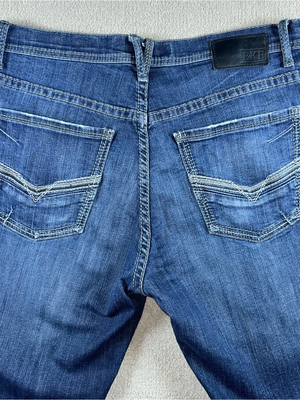 BKE Tyler Straight Stretch Jeans Mens 36XL Blue Distressed Denim Pants